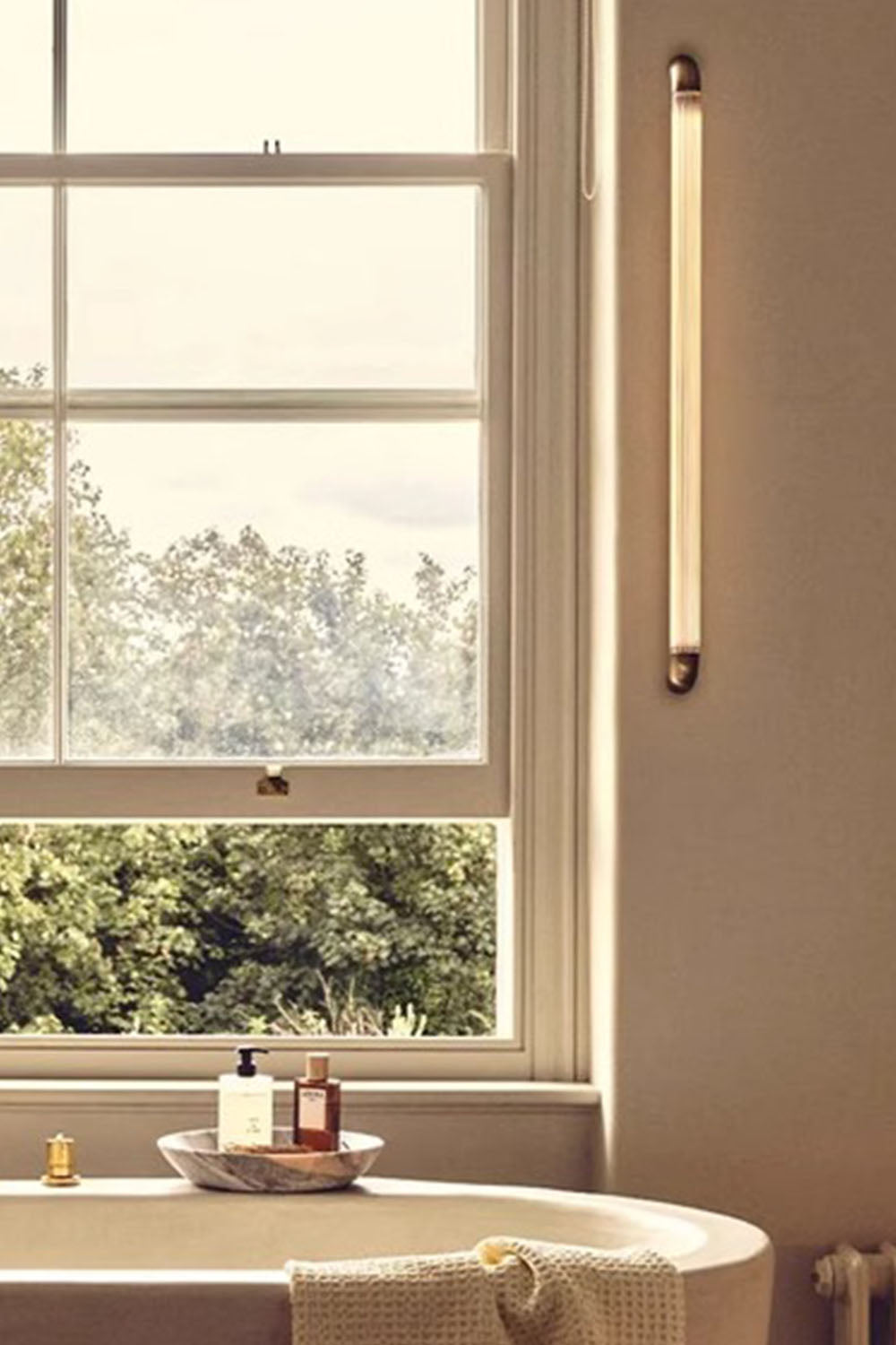 Italian Simple Wall Lamp - view 9 | everlamps