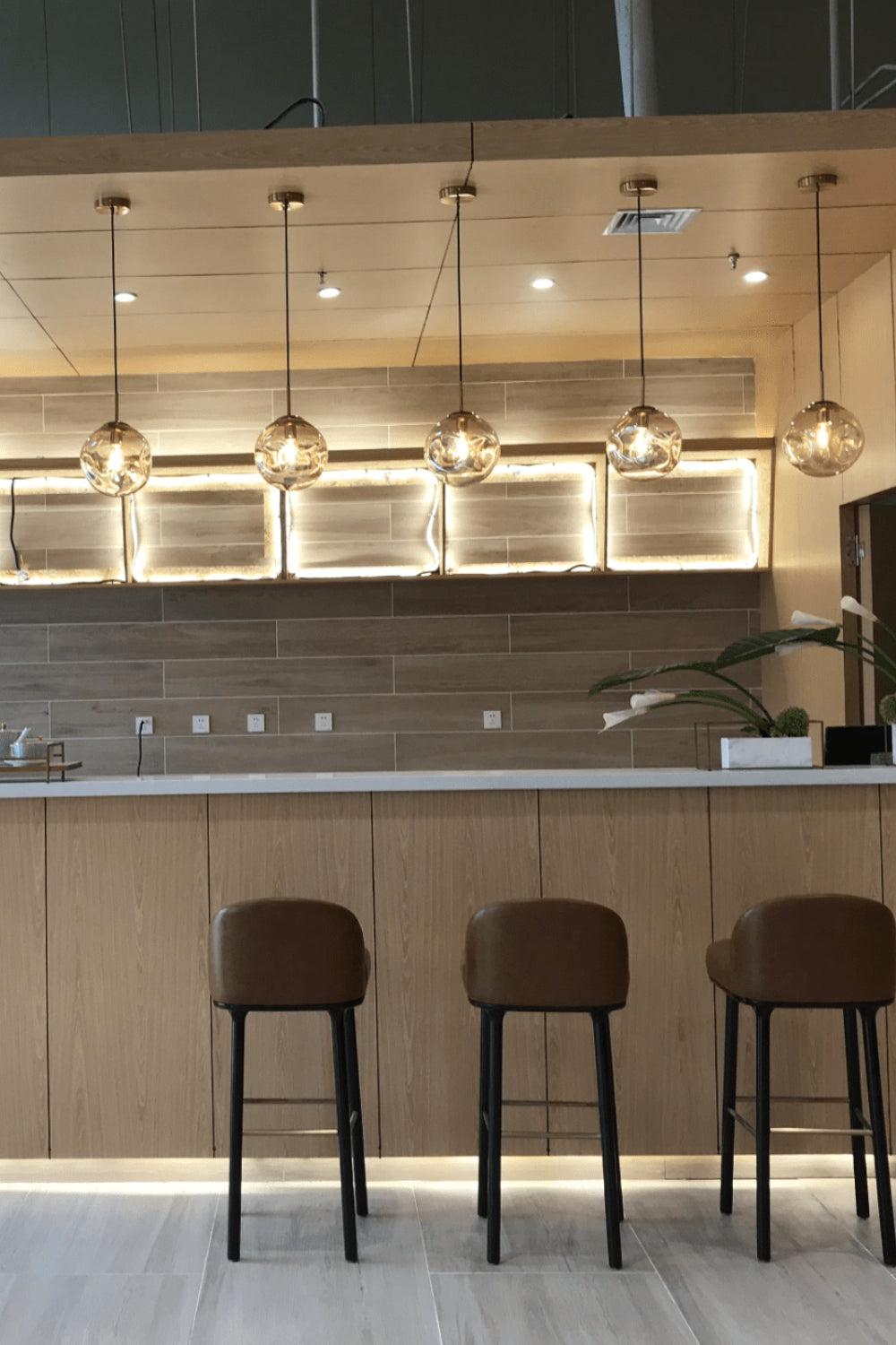 Jaden Dimpled Pendant Light - everlamps