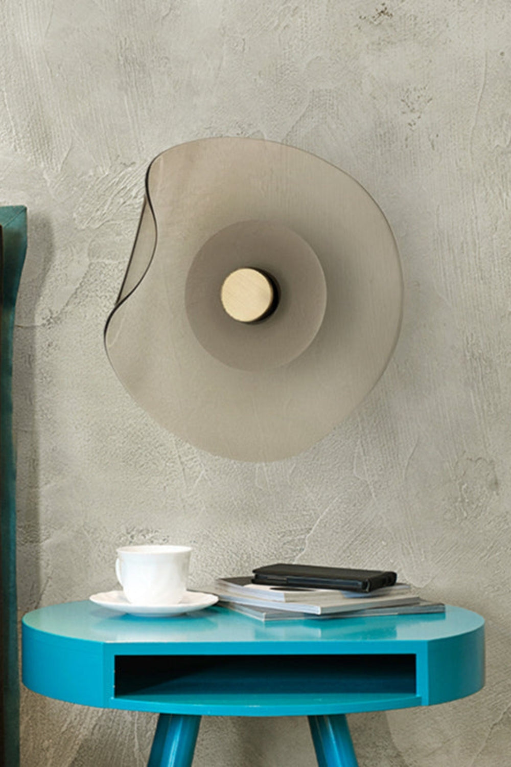 LG87 Glass Wall Lamp - view 5 | everlamps