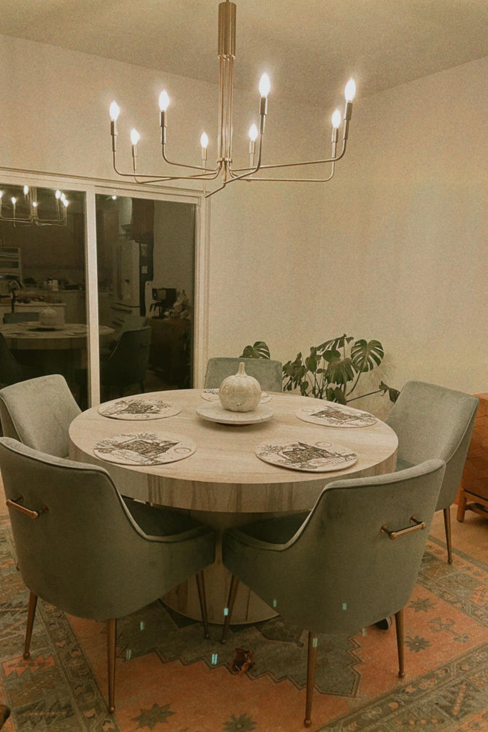 Light Society Bella Chandelier - everlamps