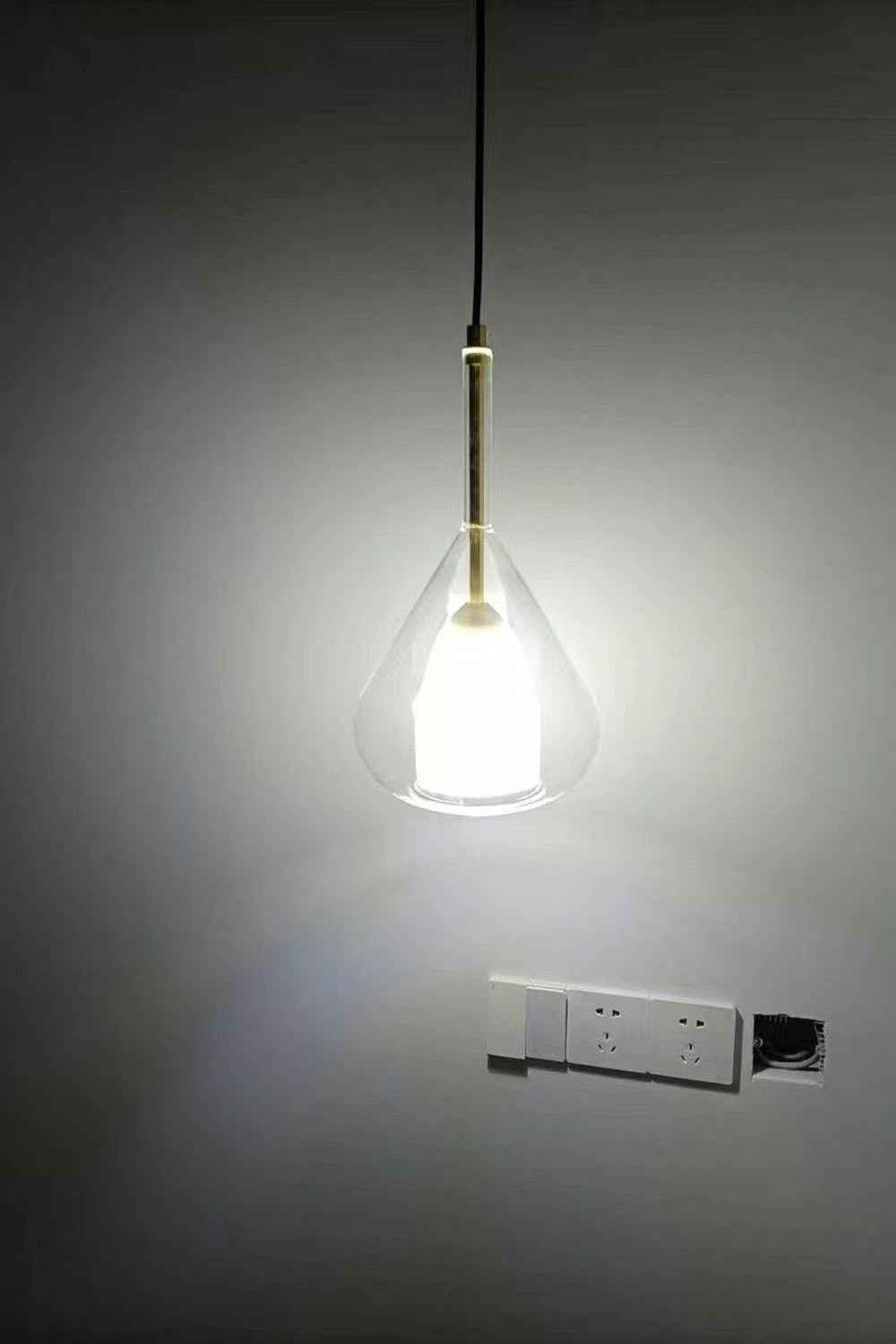 Lila Pendant Lamp - everlamps