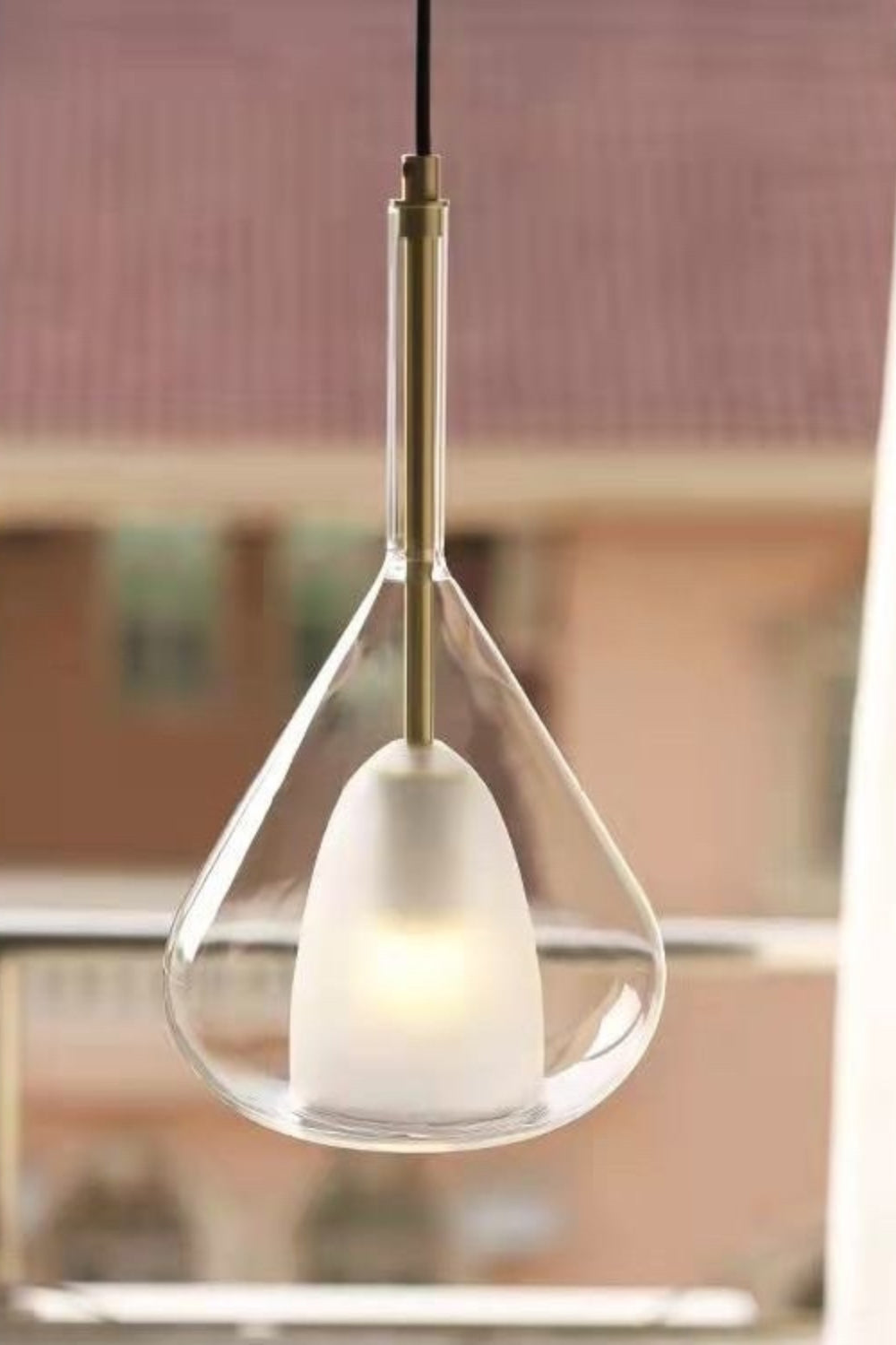 Lila Pendant Lamp - everlamps