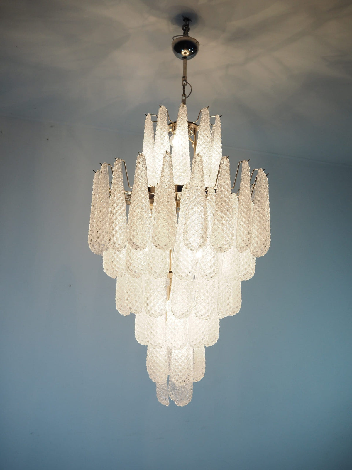 Lira Handblown Glass Drop Chandelier 30"D 85 Drops Clear