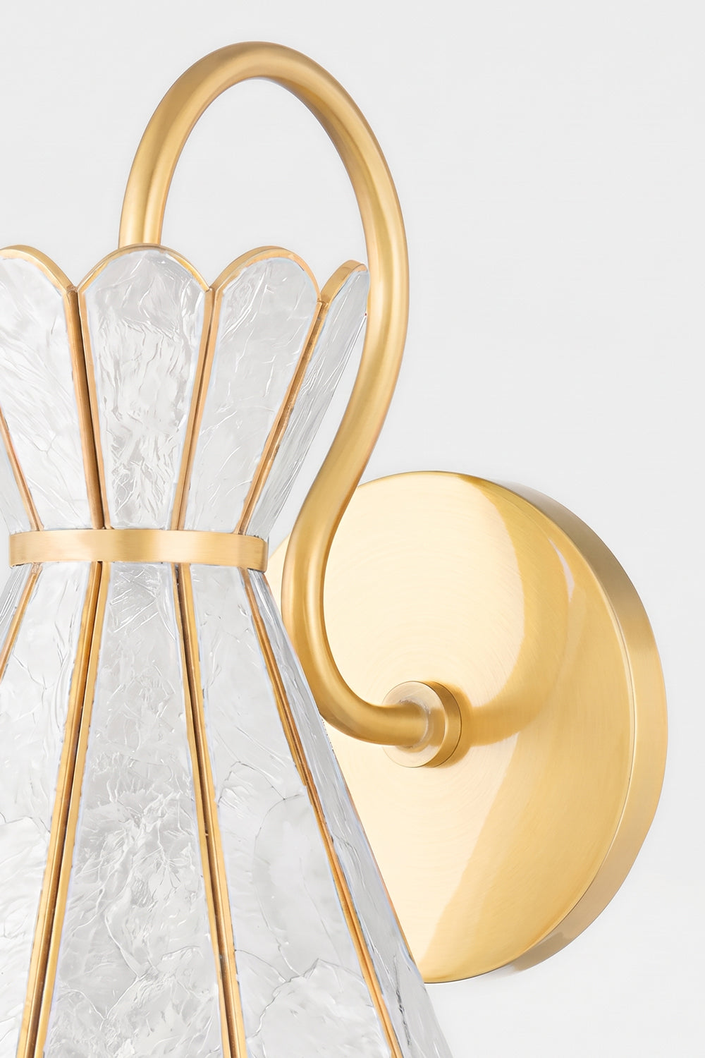 Magnolia Shell Wall Light | detail | Samu  Lamp