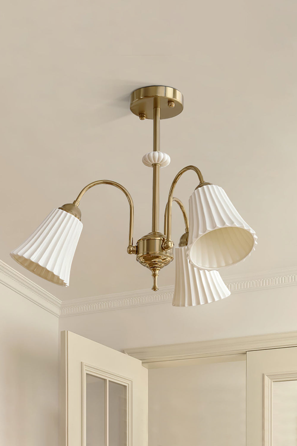 Medieval Ceramic Trumpet Chandelier - everlamps