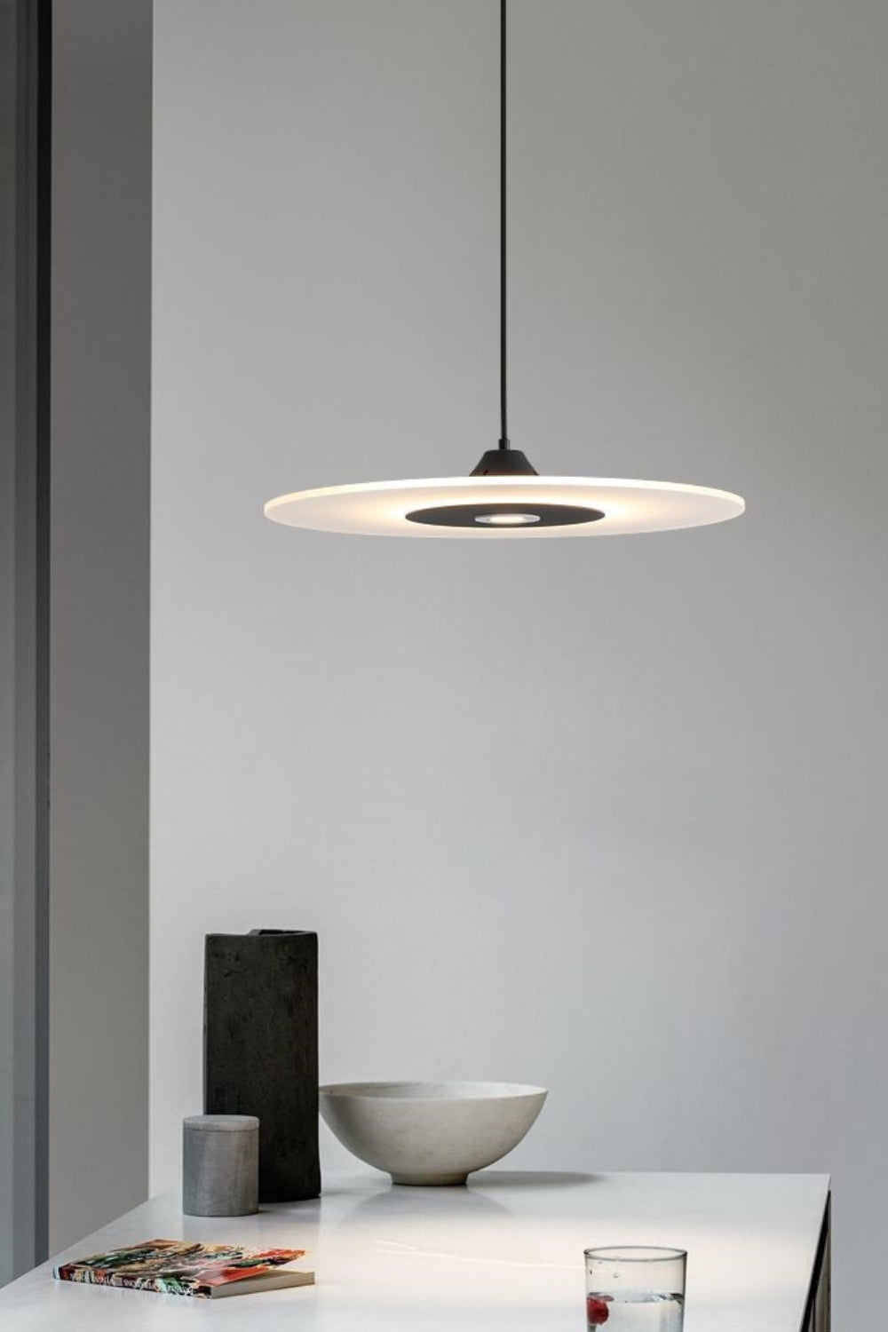 Minimalist Disc Pendant Light - everlamps