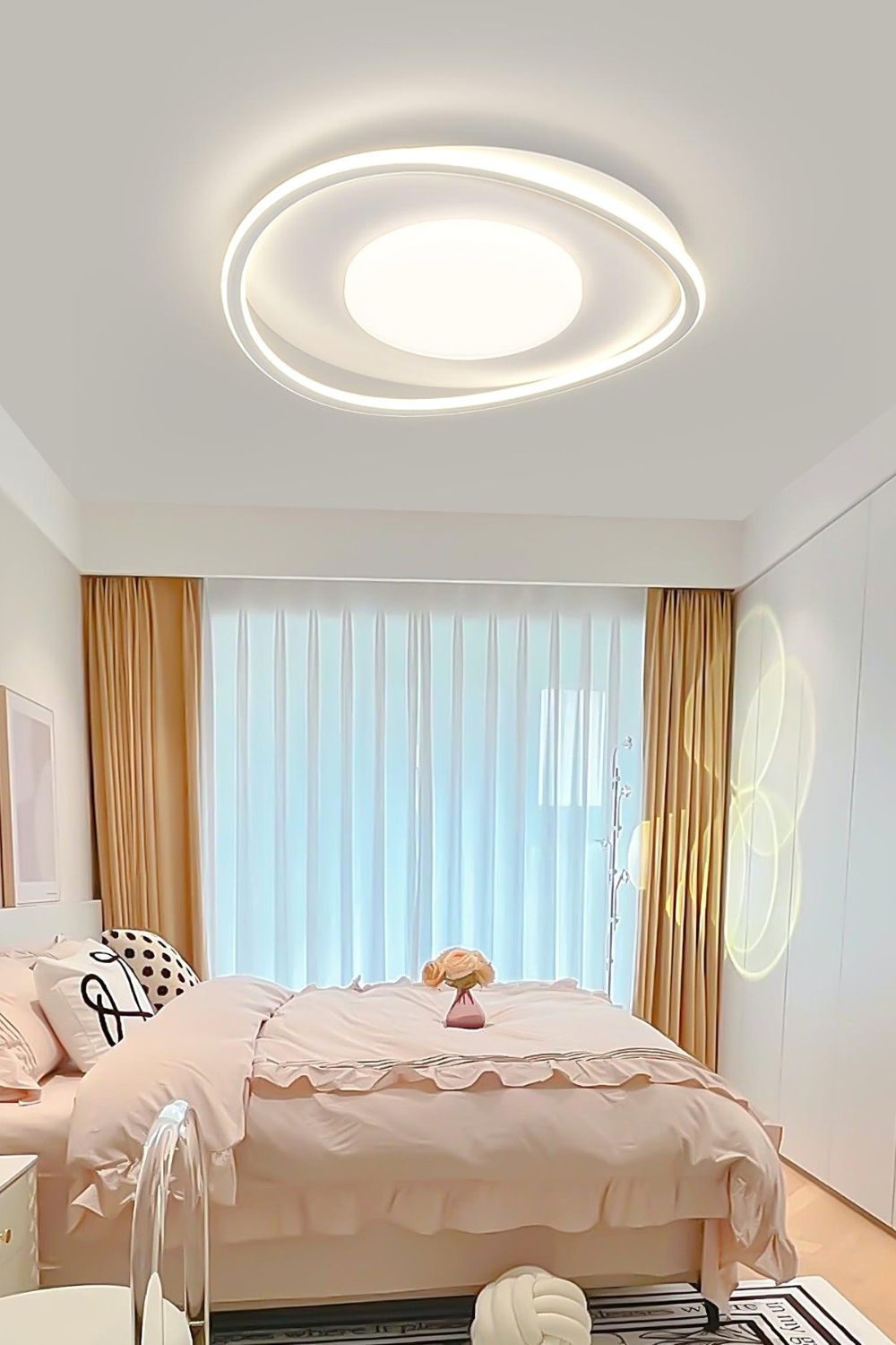 Minimalist Geometry Ceiling Light - view 3 | everlamps
