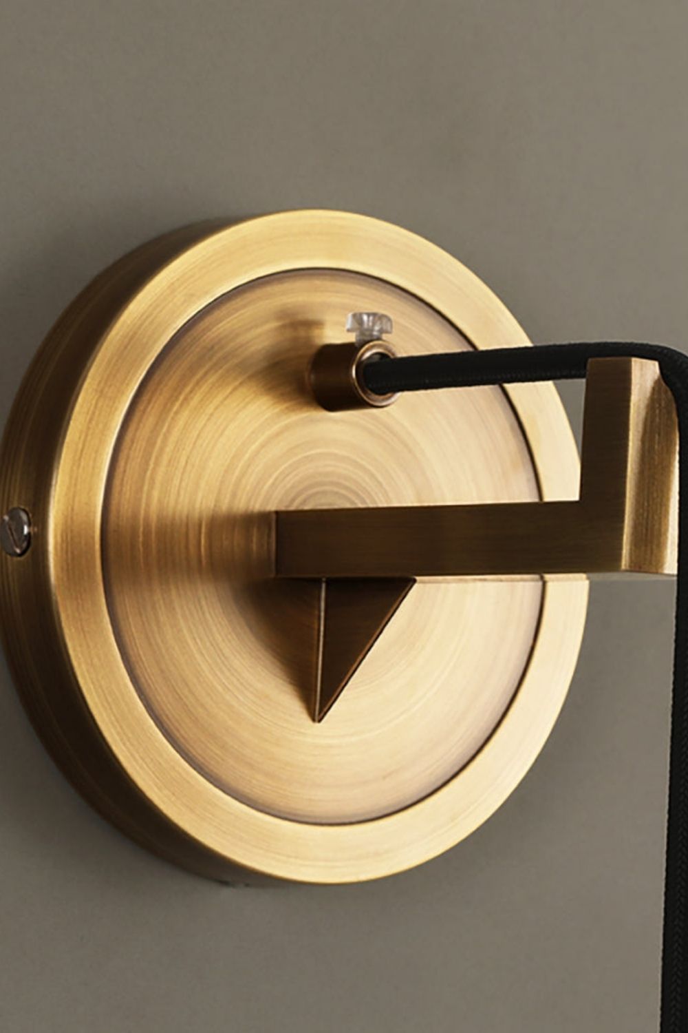 Minimalist Spherical Alabaster Wall Lamp - view 24 | everlamps