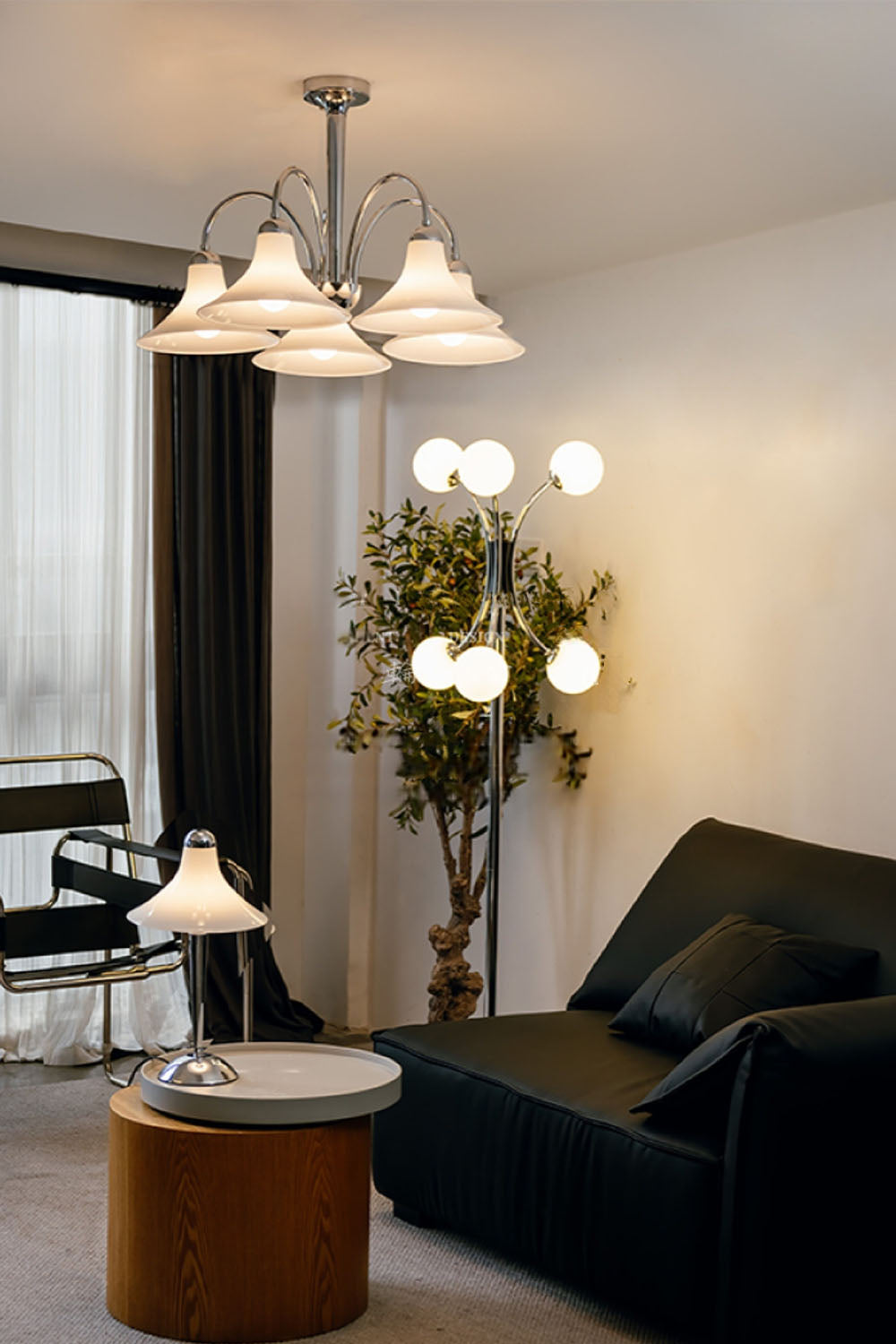 Modern Trumpet Glass Chandelier - view 3 | everlamps
