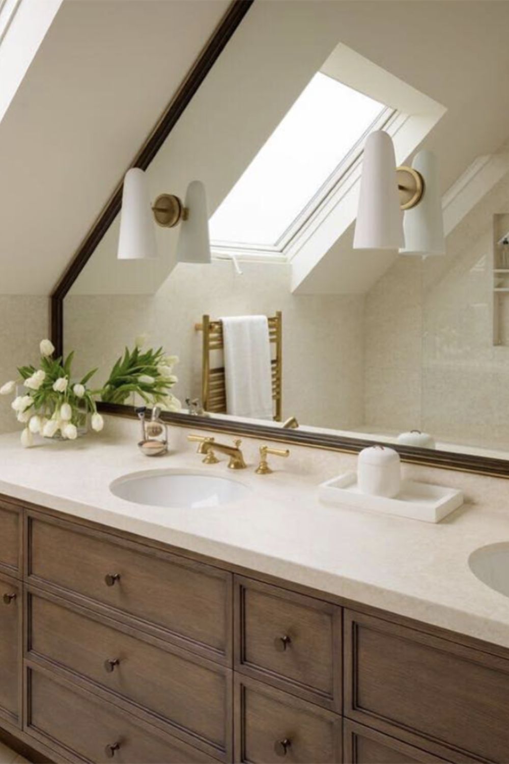 Montfaucon Sconce - everlamps