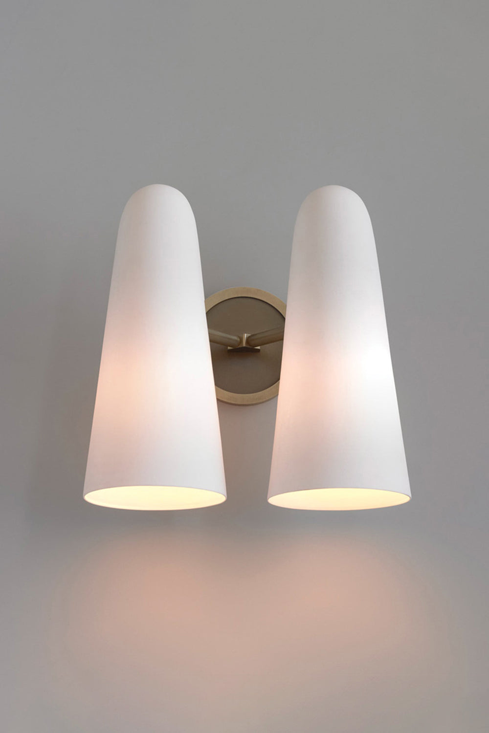 Montfaucon Sconce - everlamps