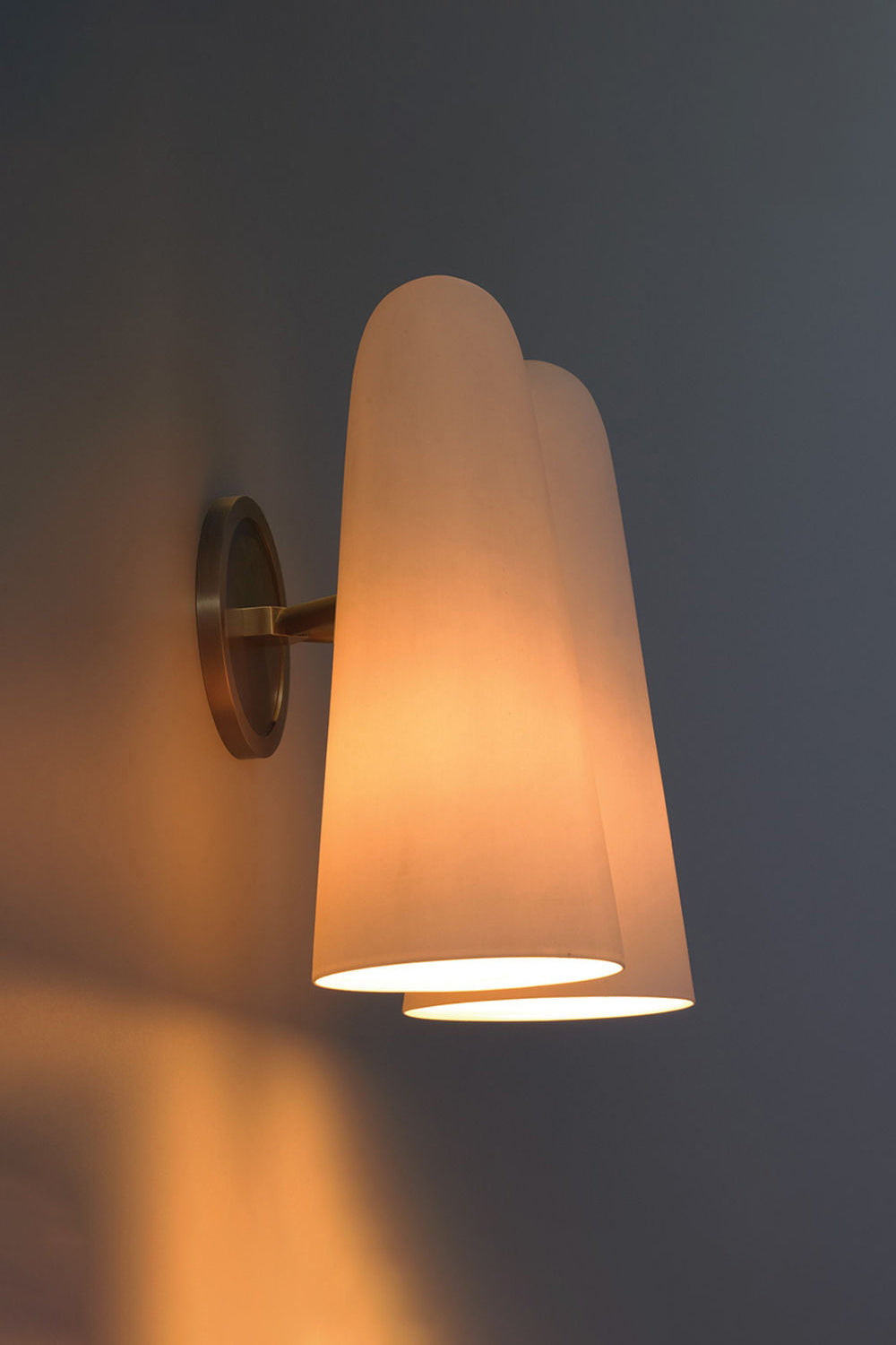 Montfaucon Sconce - everlamps