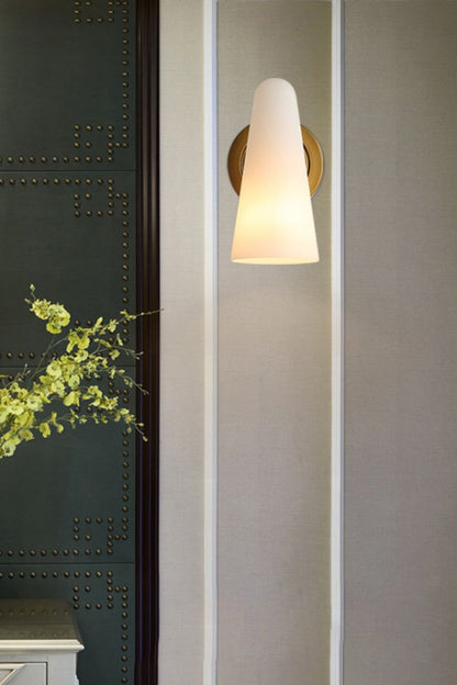 Montfaucon Sconce - everlamps