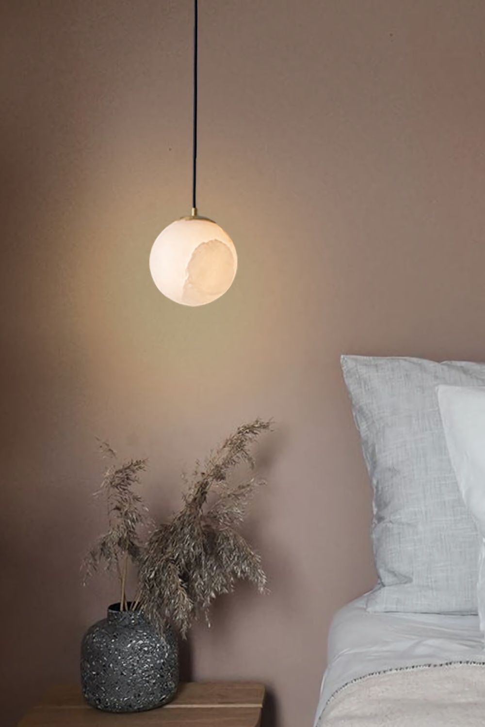 Moon Alabaster Pendant Lamp - everlamps