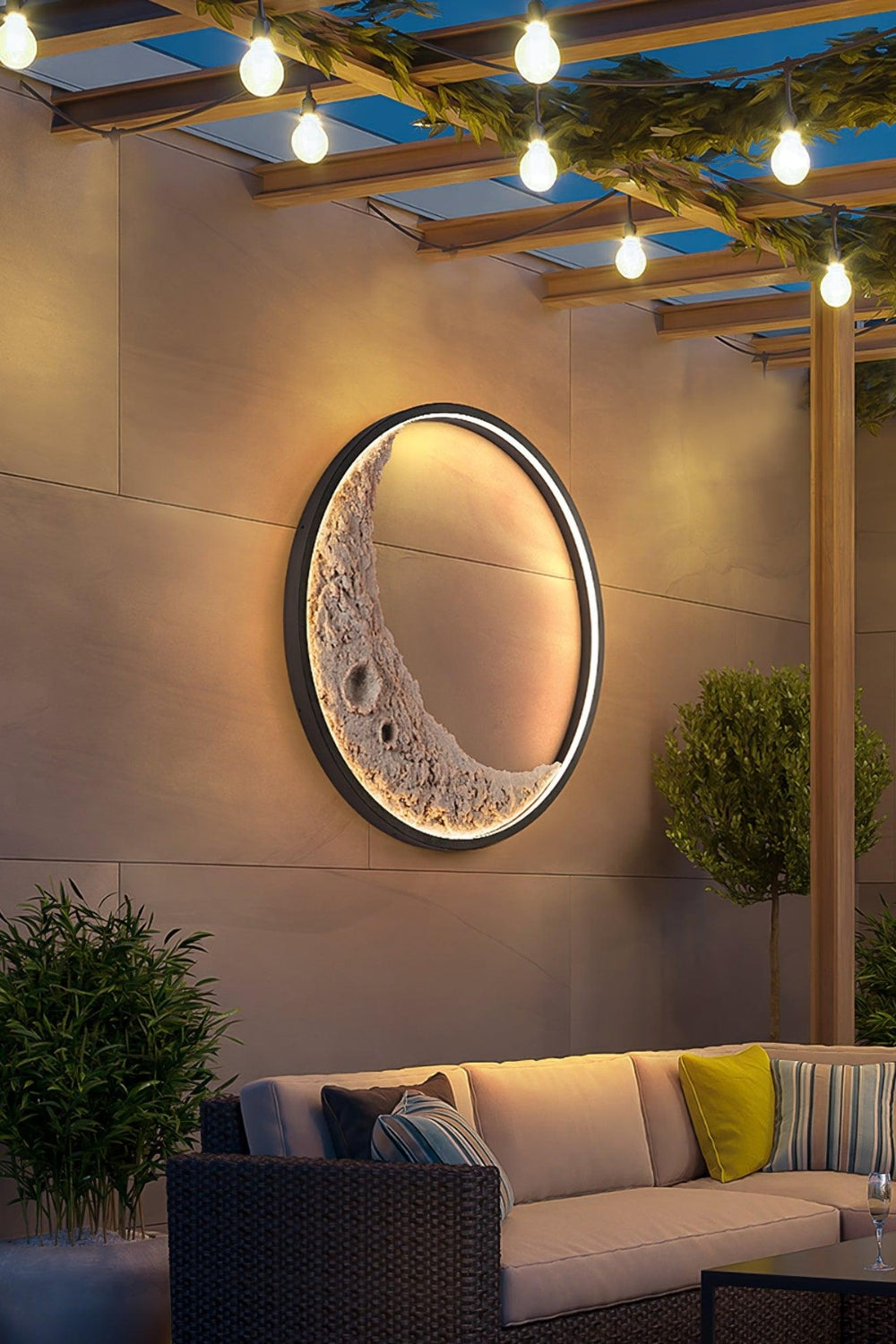Moon Wall Lamp - view 9 | everlamps