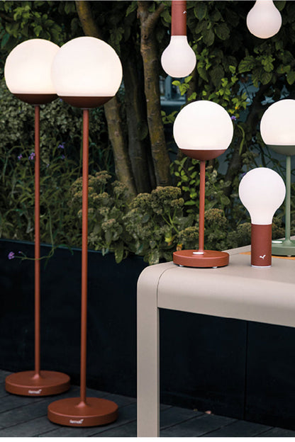 Mooon Outdoor Rechargeable Floor Lamp - view 11 | everlamps