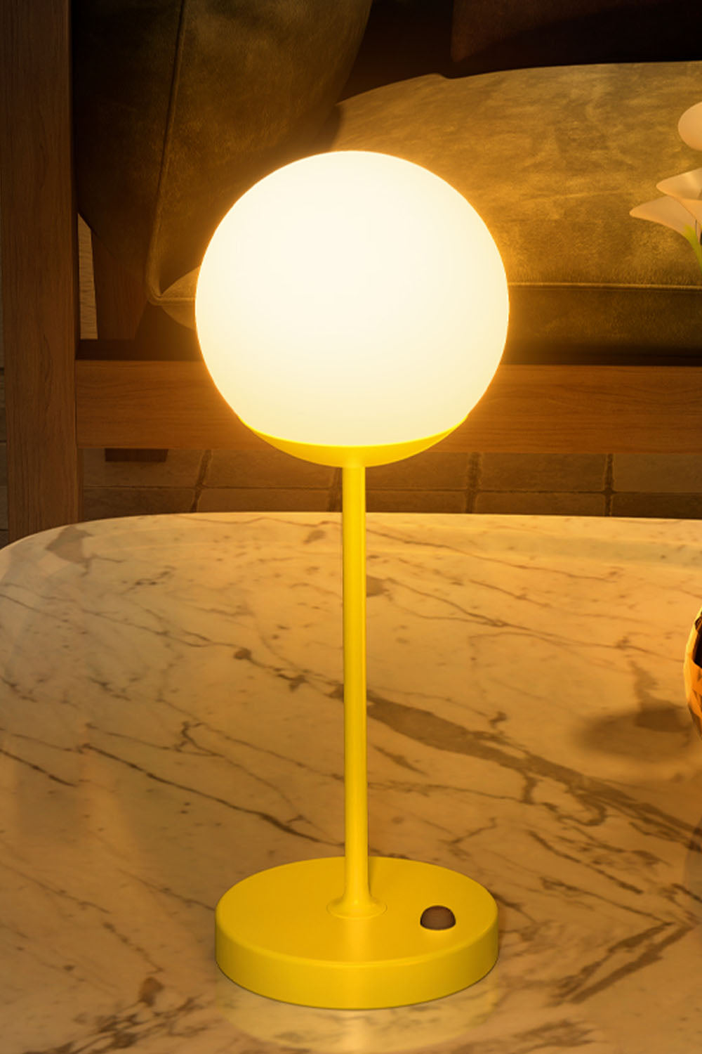 Mooon Outdoor Rechargeable Table Lamp - view 6 | everlamps