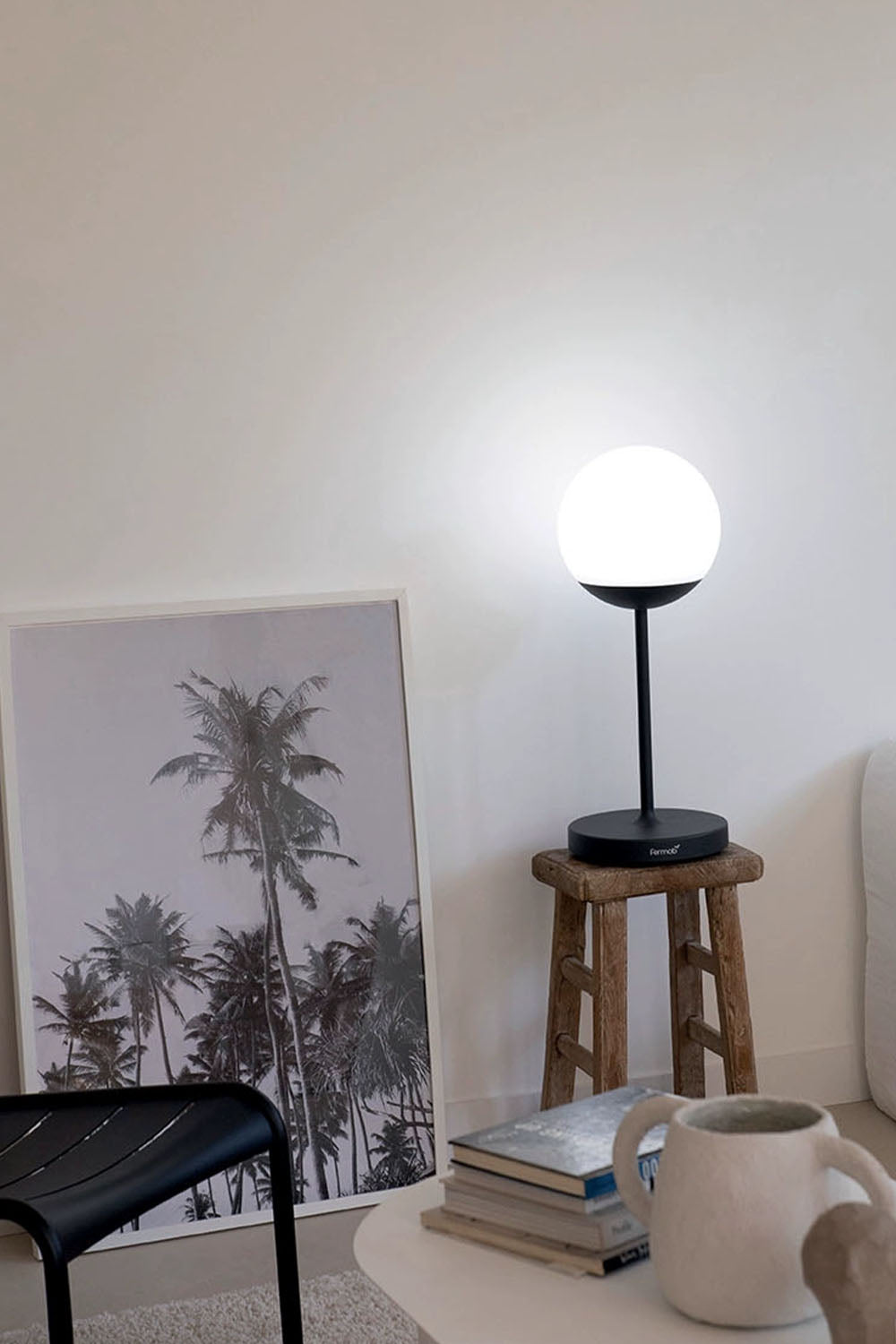 Mooon Outdoor Rechargeable Table Lamp - view 14 | everlamps