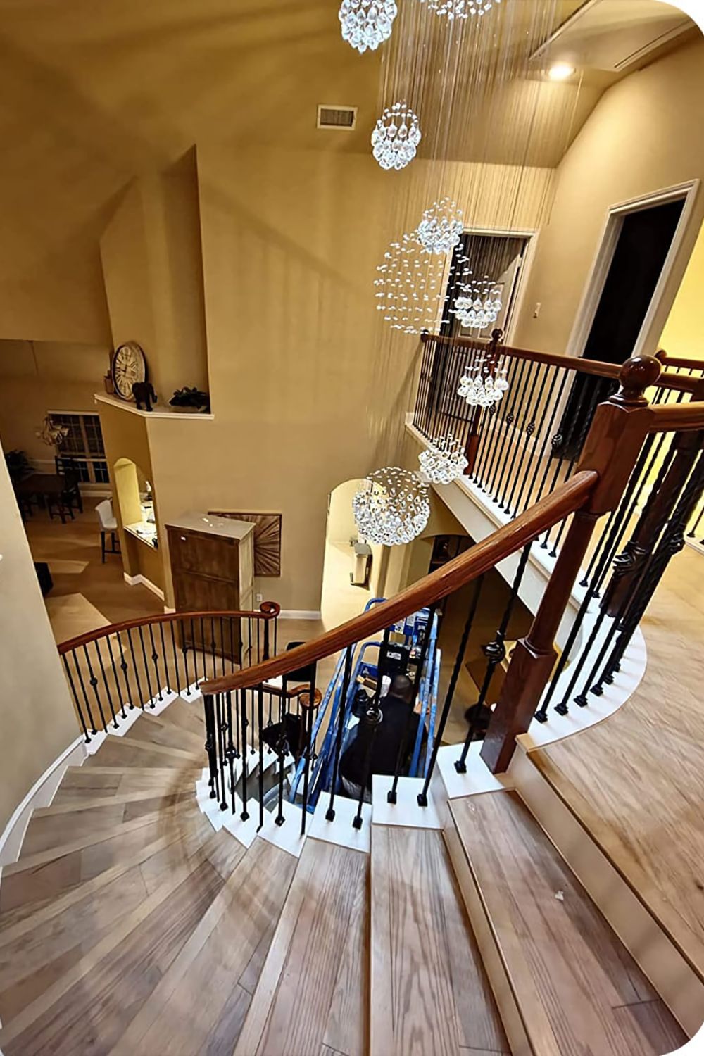 Multi-Balls Chrome Crystal Chandelier - everlamps