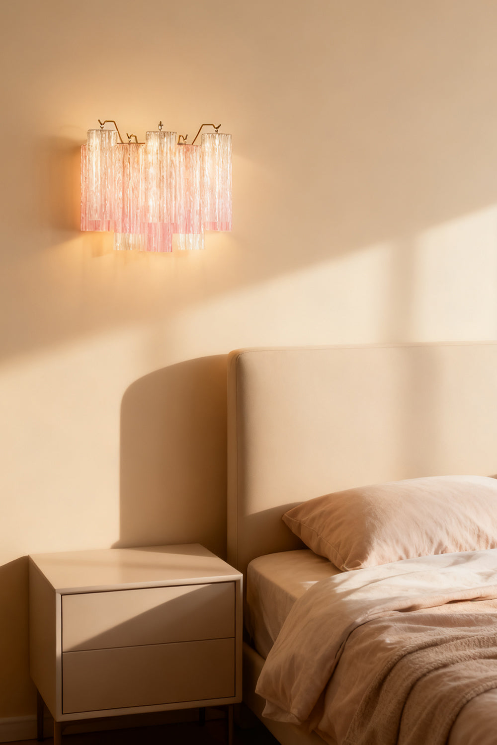 Art Style Glass Wall Lamp - view 3 | everlamps
