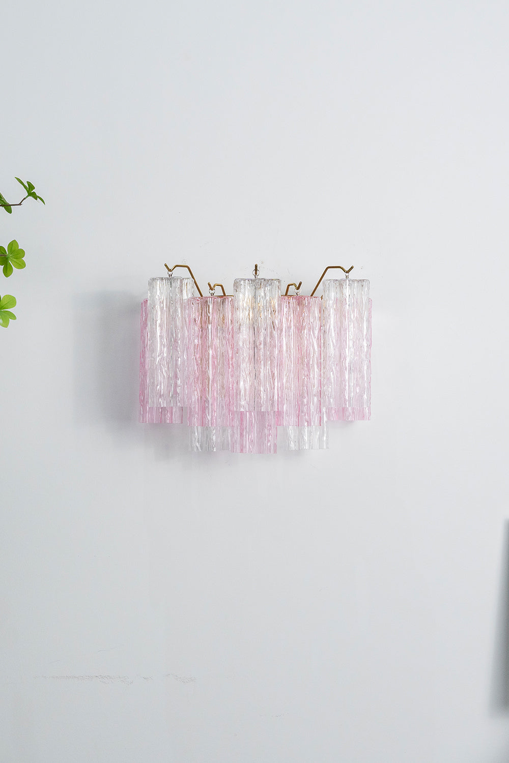 Art Style Glass Wall Lamp - view 15 | everlamps