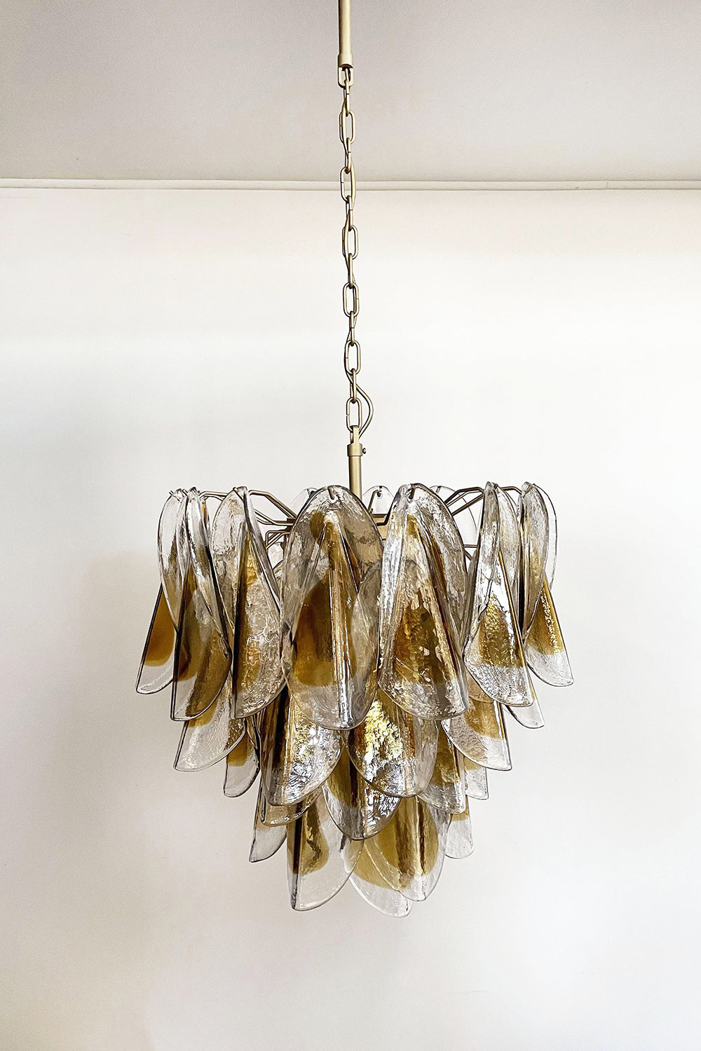 Art Amber  Glass Swallows  Chandelier - view 15 | everlamps