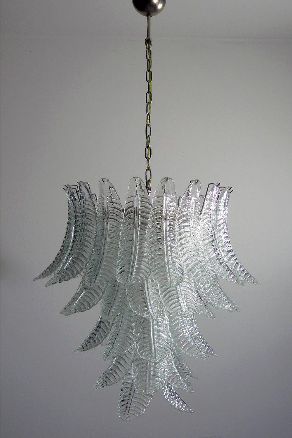 Art Leaf Chandelier - view 13 | everlamps