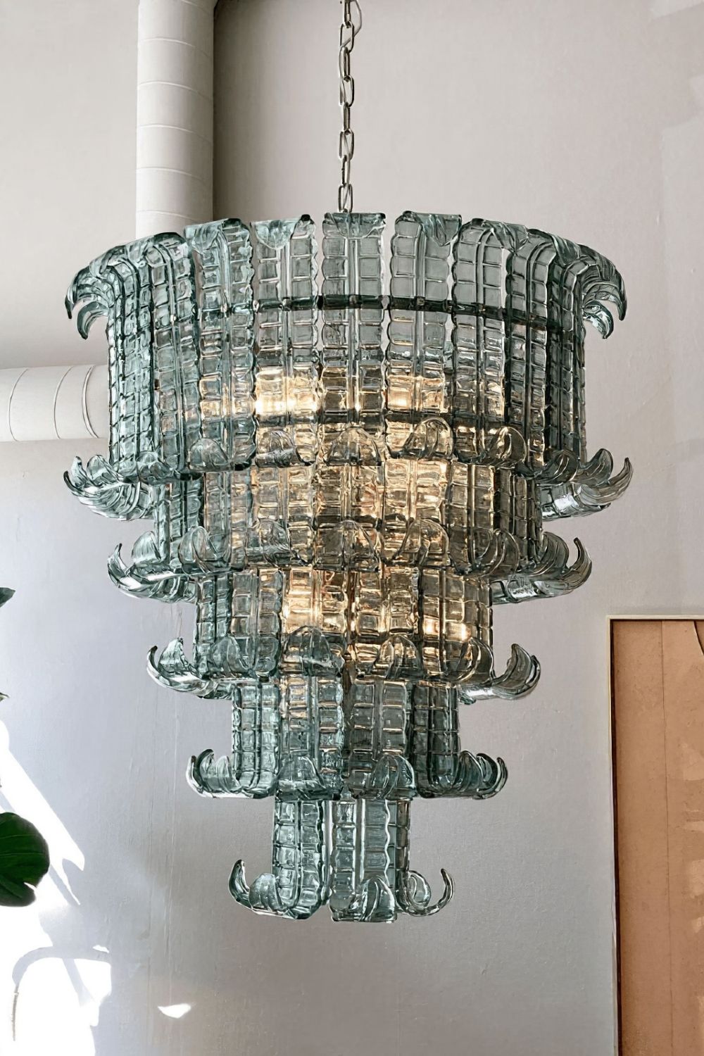 Art Palm Leaf Chandelier - view 4 | everlamps
