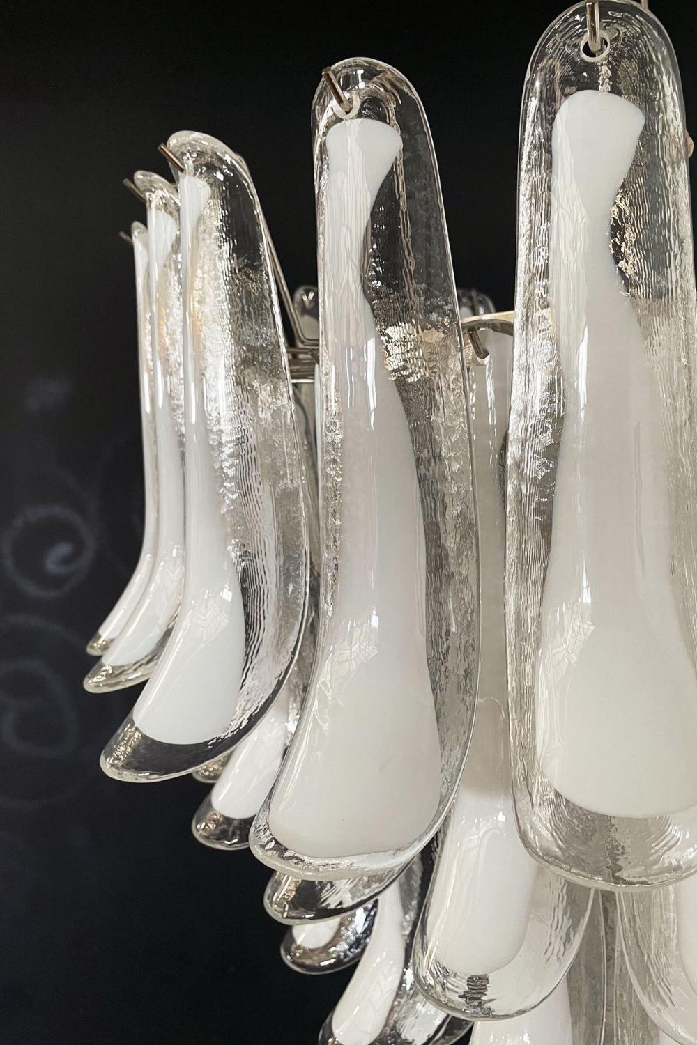 Art Petals Chandelier - view 40 | everlamps