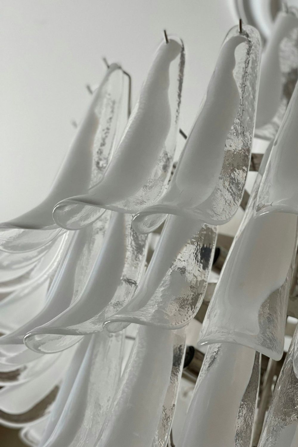Art Petals Chandelier - view 36 | everlamps