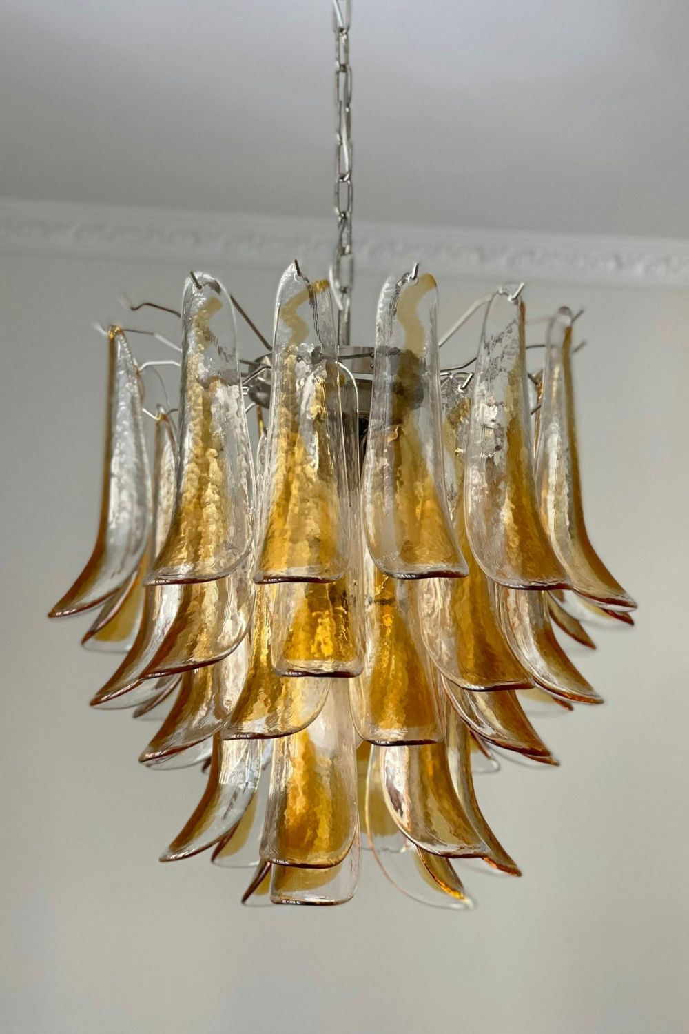 Art Petals Chandelier - view 32 | everlamps