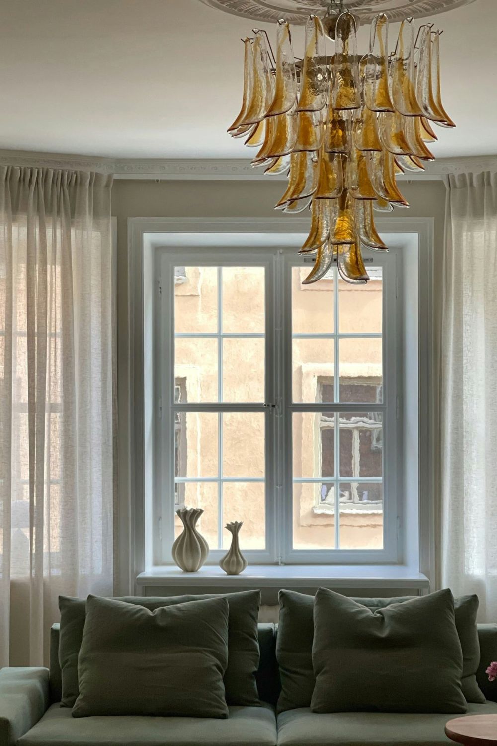 Art Petals Chandelier - view 35 | everlamps