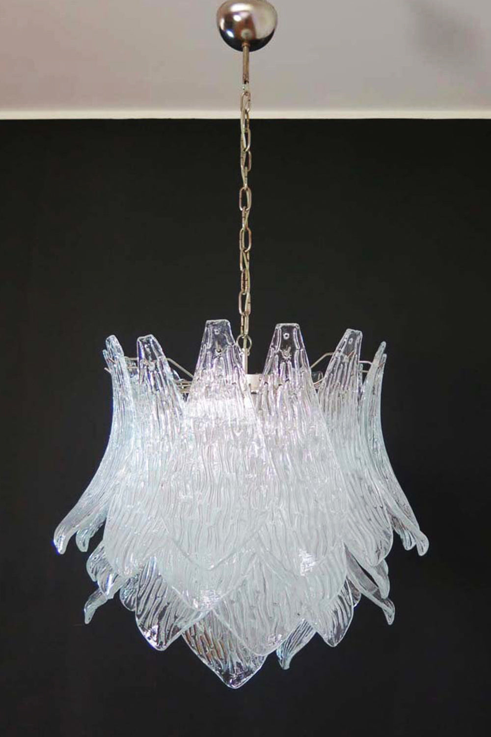 Art Ripple Leaf Glass Chandelier - view 13 | everlamps