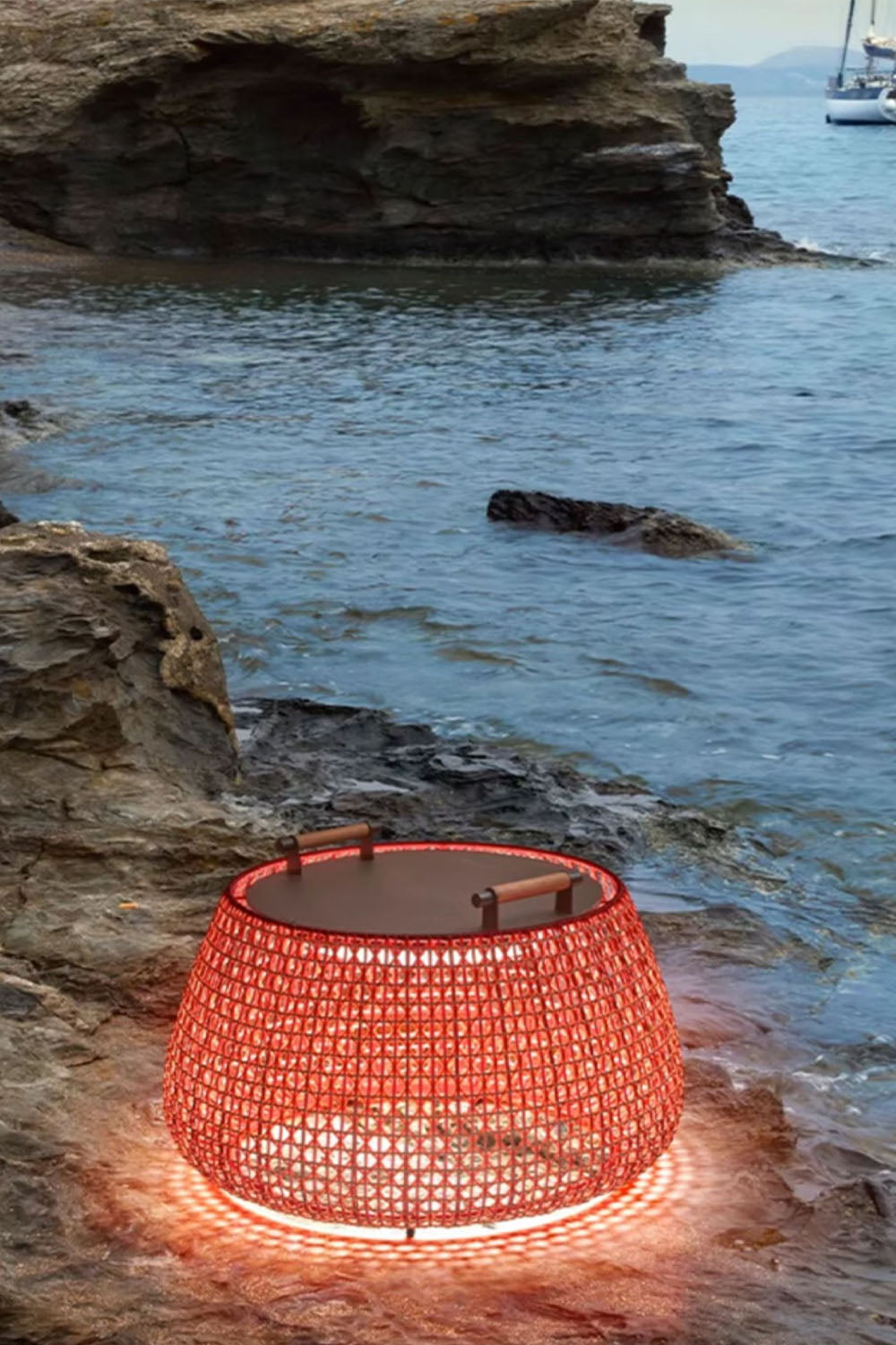 Nans Bag Outdoor Floor Lamp - view 2 | everlamps