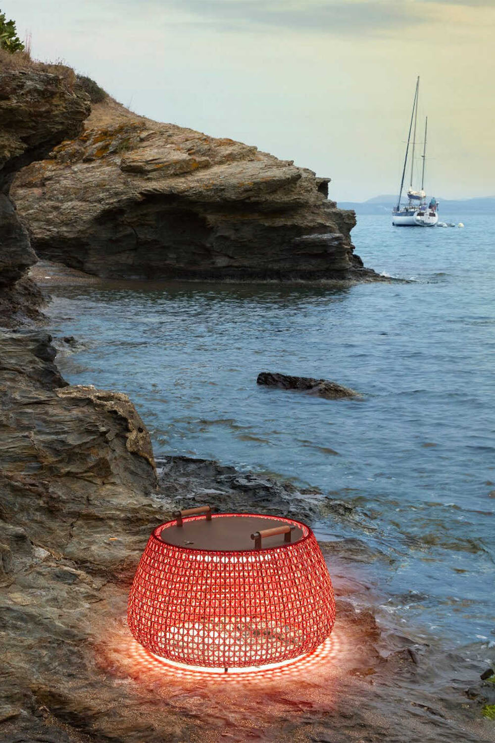 Nans Bag Outdoor Floor Lamp - view 4 | everlamps
