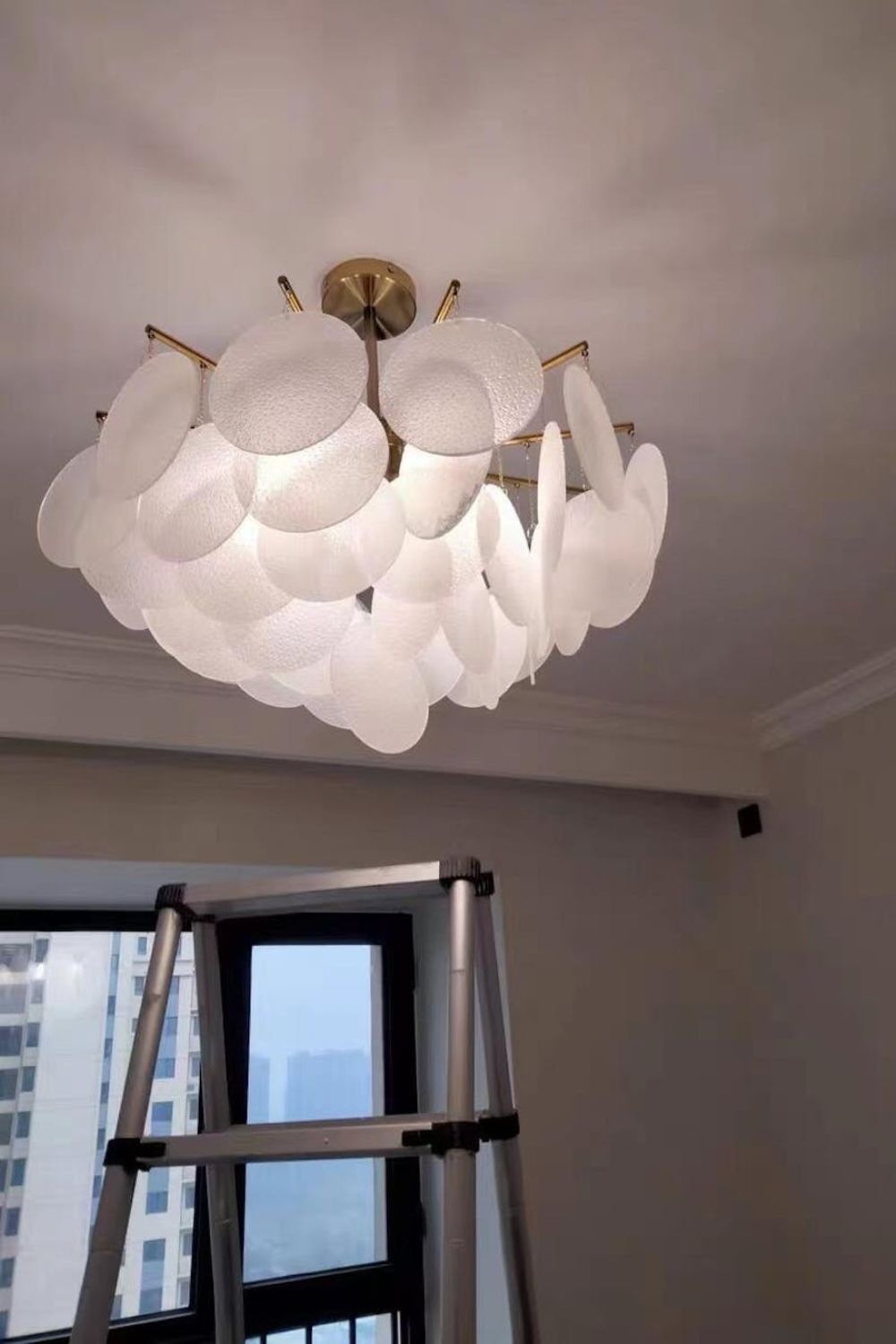 Nimbus Chandelier - everlamps