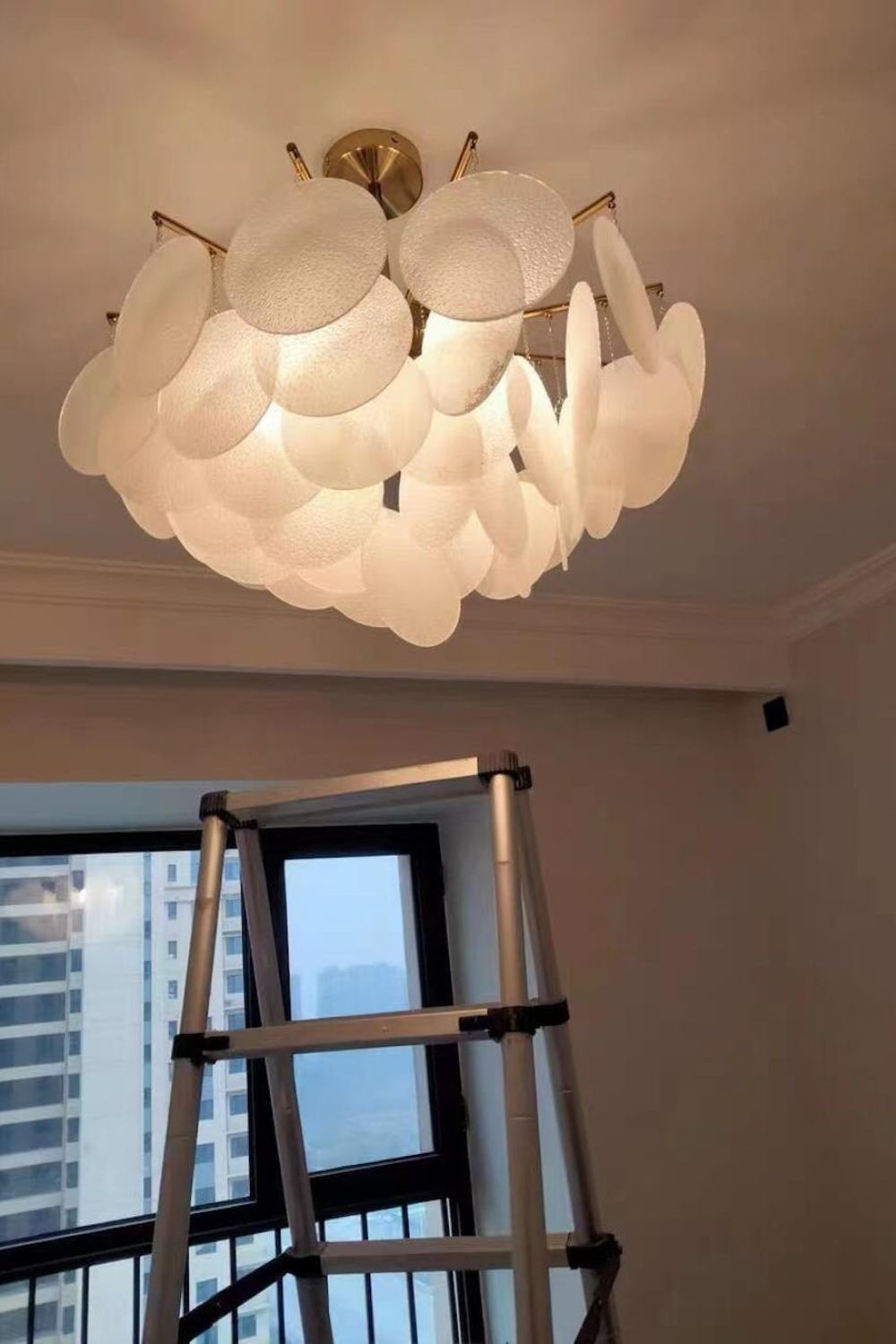 Nimbus Chandelier - everlamps