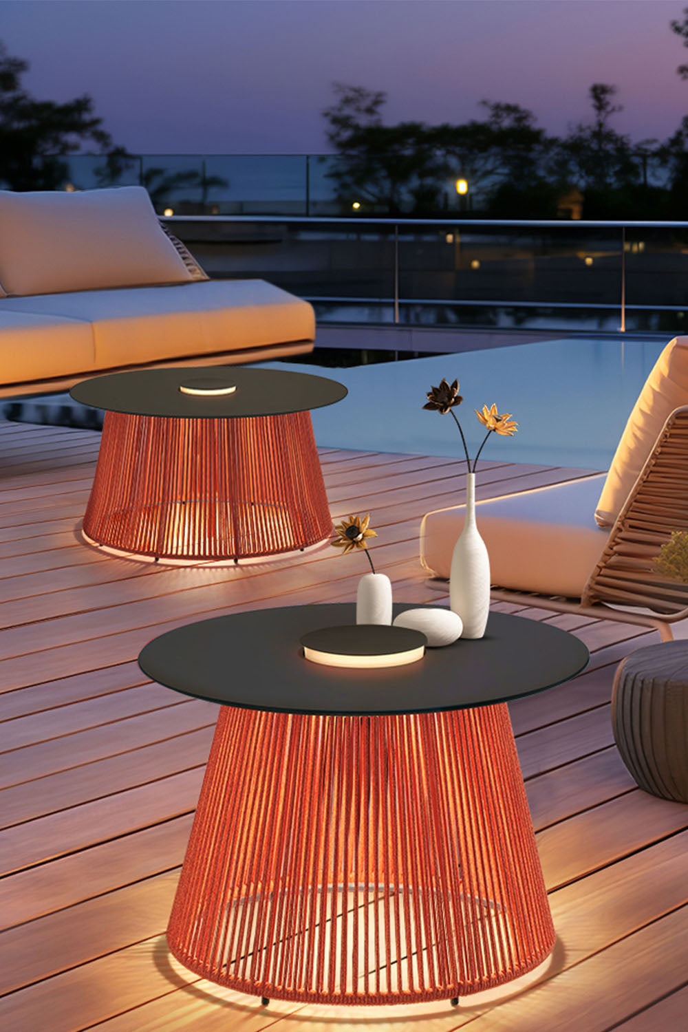 Nit Outdoor Floor Lamp - view 11 | everlamps