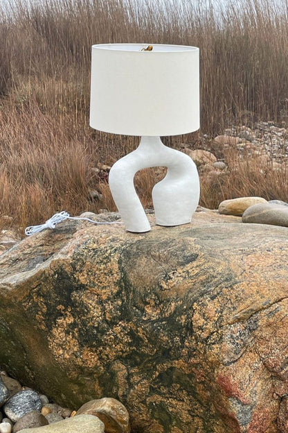 Oblong Loop Table Lamp - everlamps