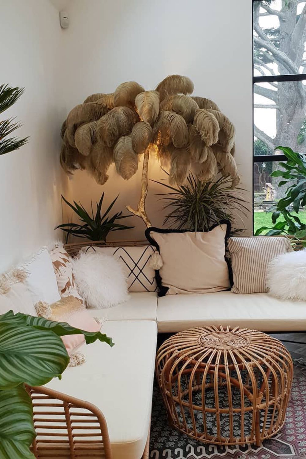 Ostrich Feather Floor Lamp - everlamps