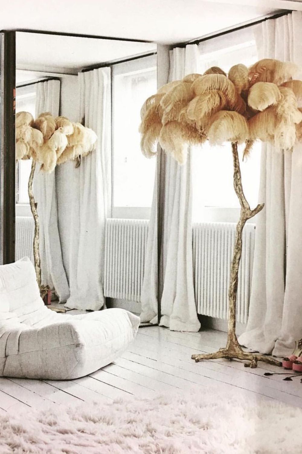 Ostrich Feather Floor Lamp - everlamps