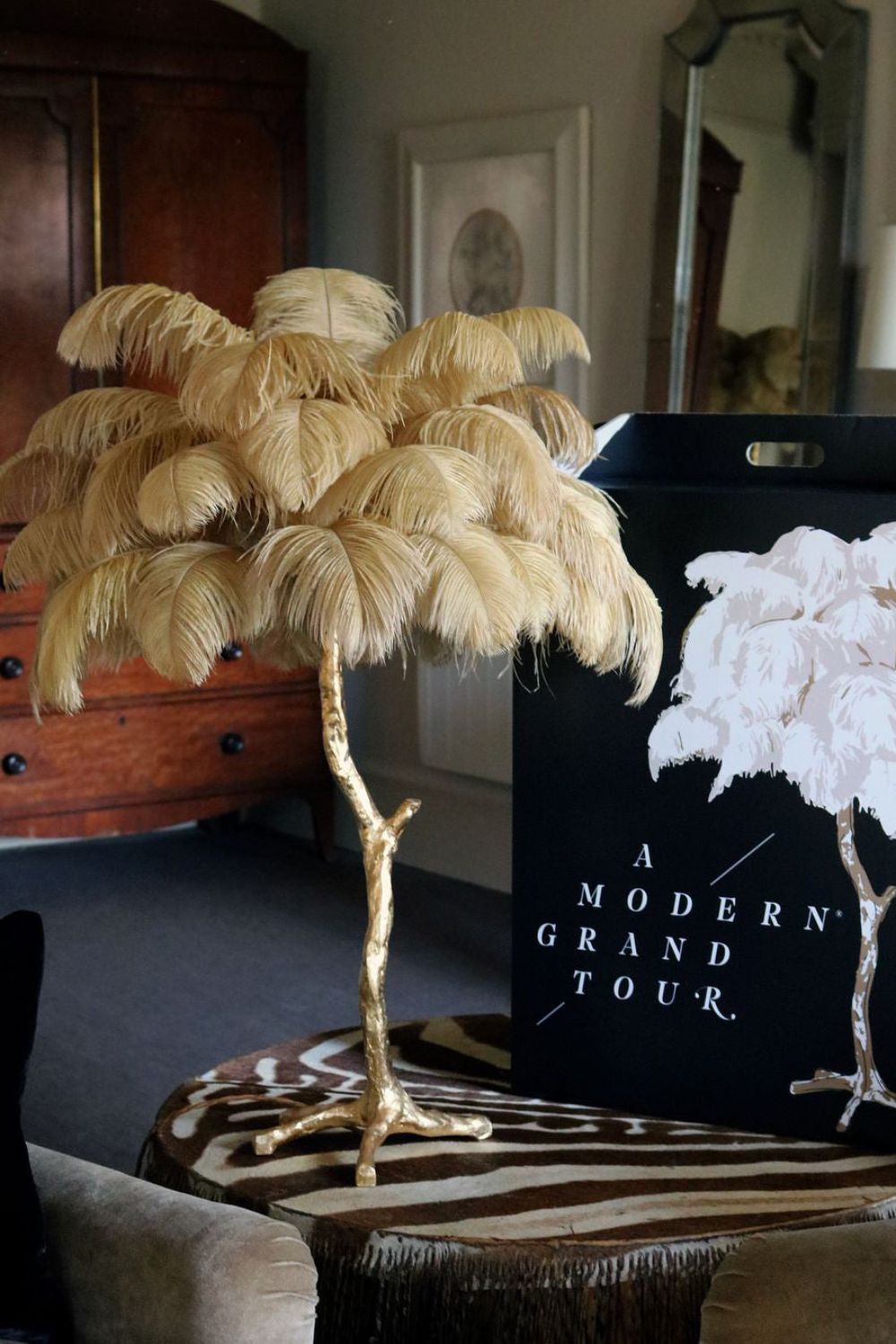 Ostrich Feather Table Lamp - everlamps
