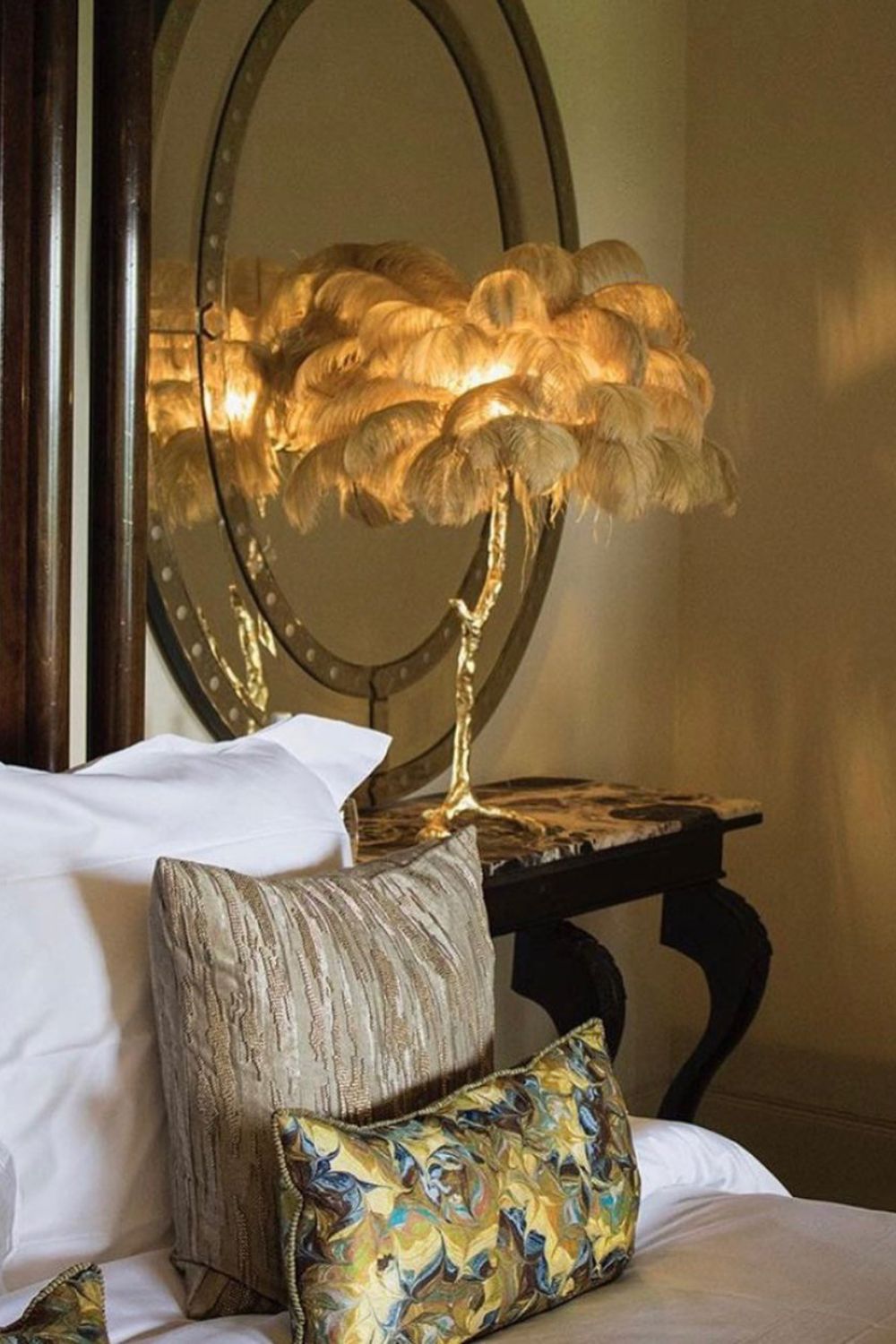 Ostrich Feather Table Lamp - everlamps