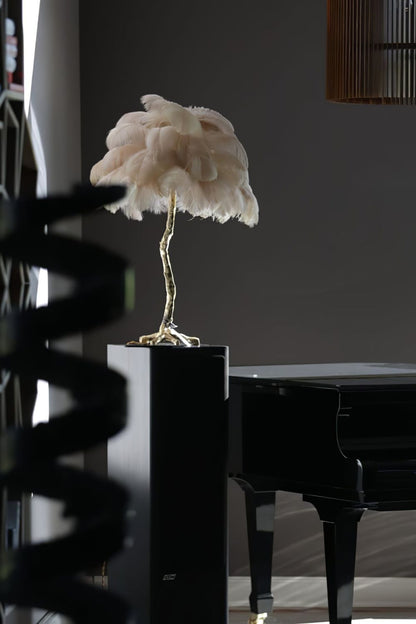 Ostrich Feather Table Lamp - everlamps
