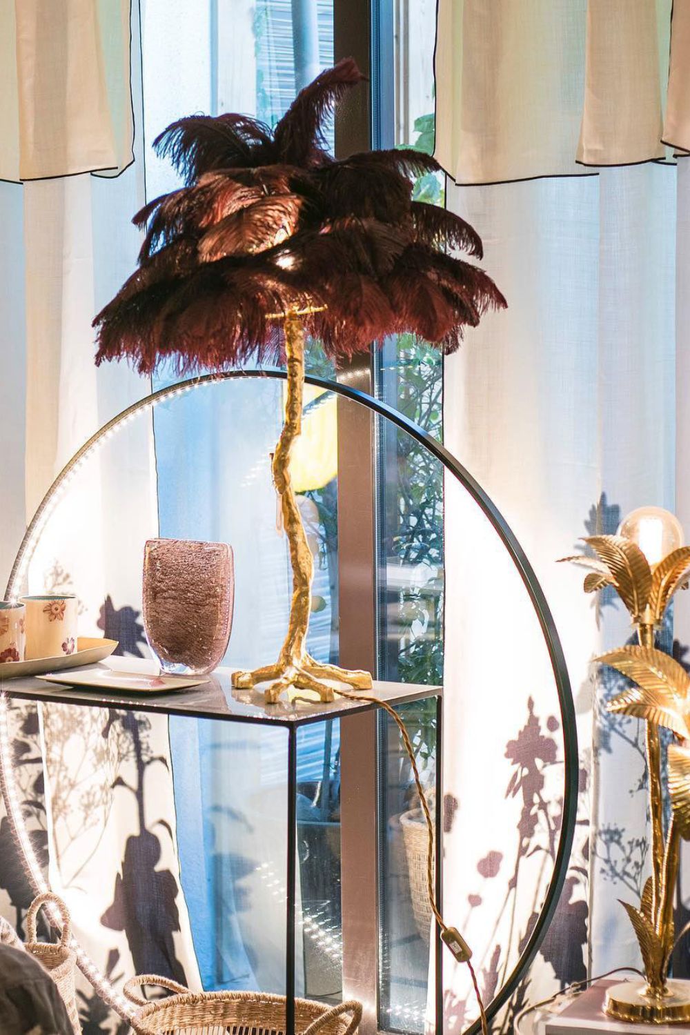 Ostrich Feather Table Lamp - everlamps