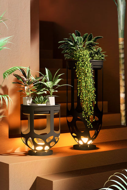Outdoor Flower Stand Lamp - view 3 | everlamps