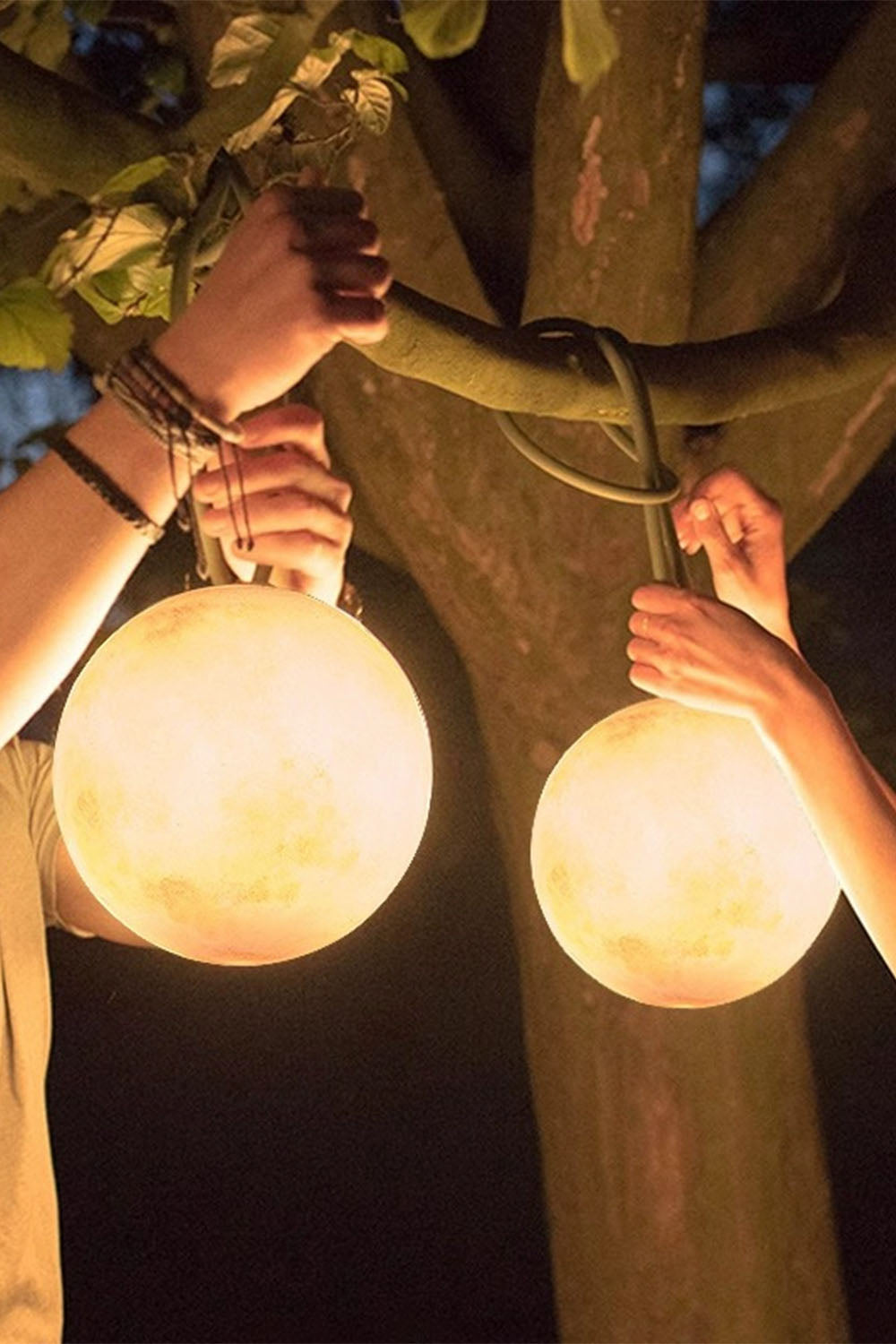 Outdoor Moon Pendant Lamp - view 5 | everlamps