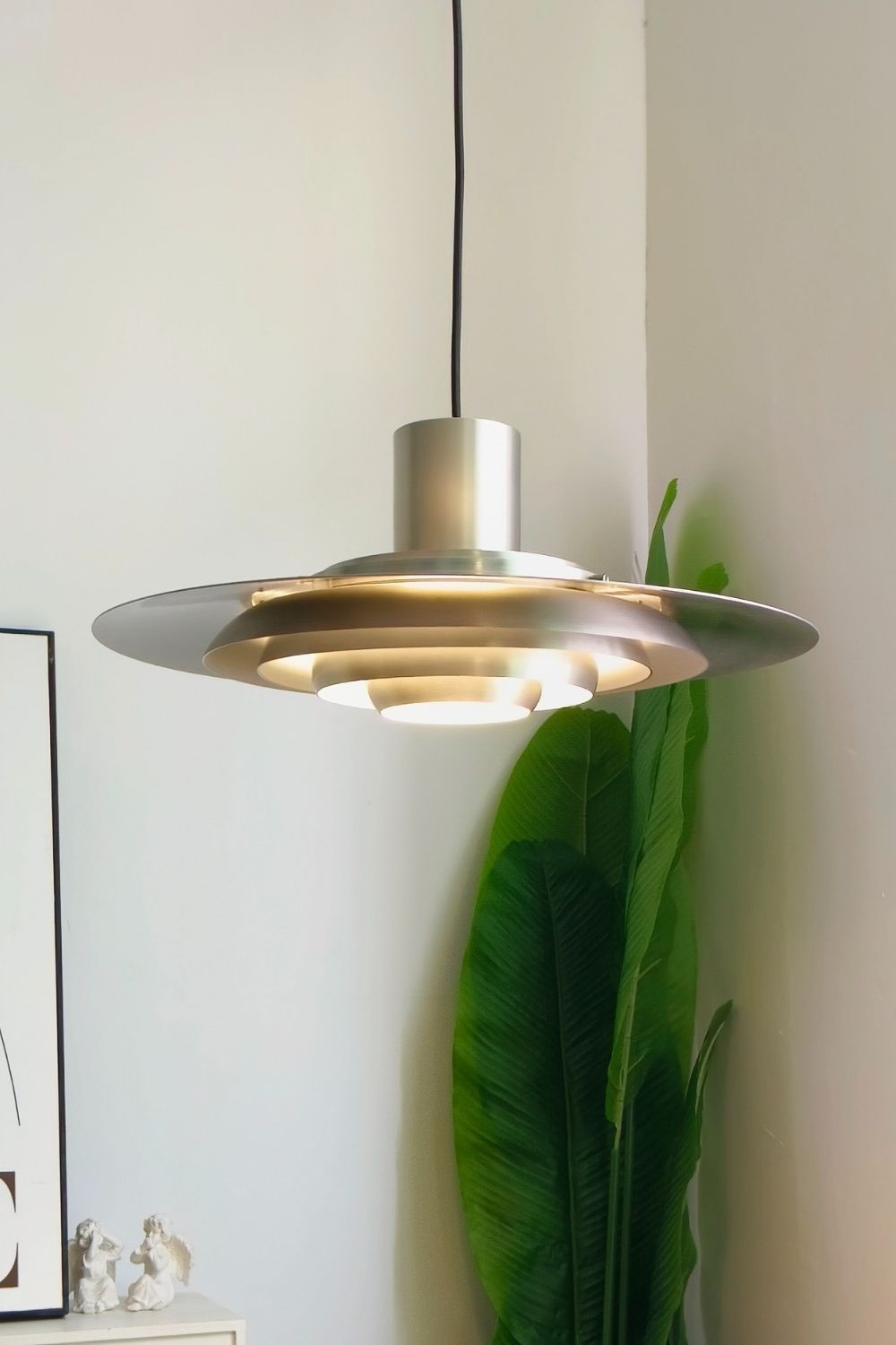 P376 Pendant Light - view 8 | everlamps