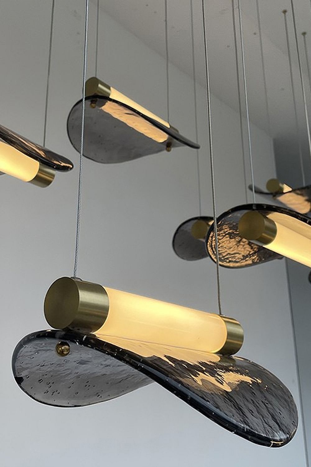 Paolo Castelli Manta Pendant Lamp - view 15 | everlamps