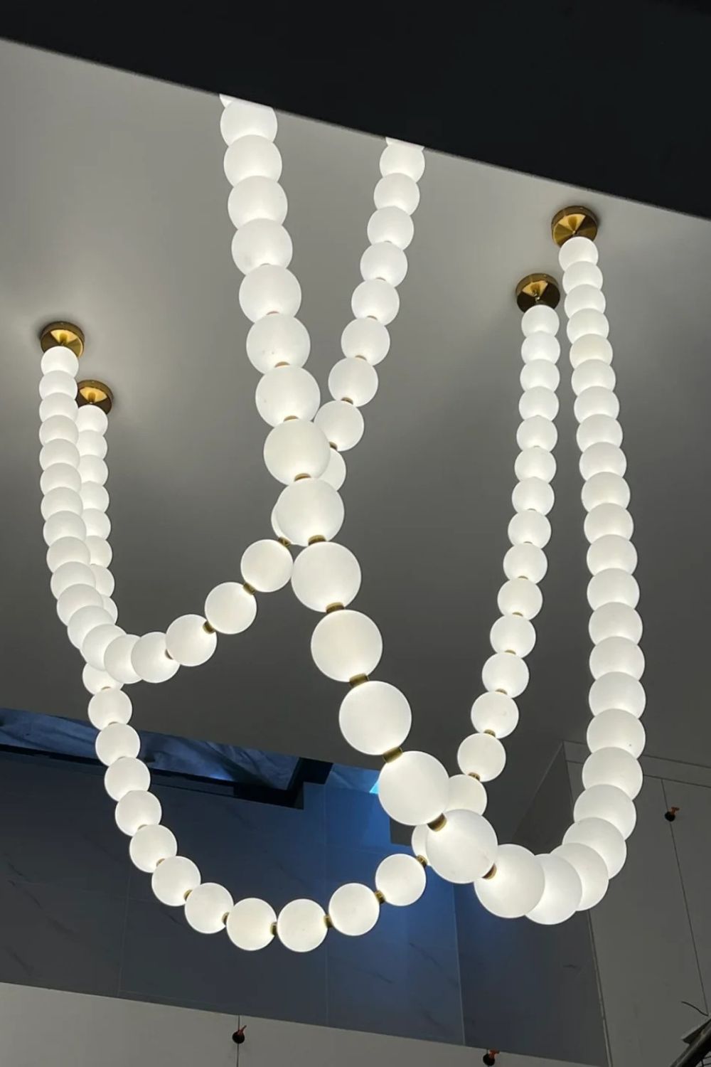 Pearl Necklace Chandelier - view 29 | everlamps